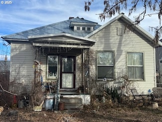 1880 Clark St, Baker City, OR 97814
