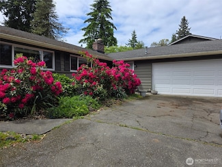 1859 N 200th St, Shoreline, WA 98133