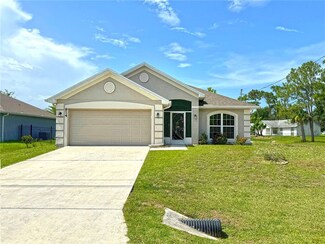 914 Riviera Ave, Sebastian, FL 32958
