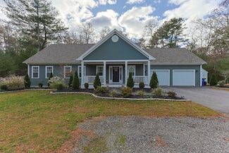 85 Waterhouse Rd, Buzzards Bay, MA 02532