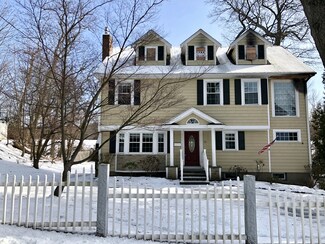 12 Rangeley Ridge, Winchester, MA 01890