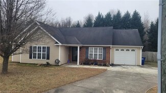 2677 Wynbrook Dr, Winston Salem, NC 27103