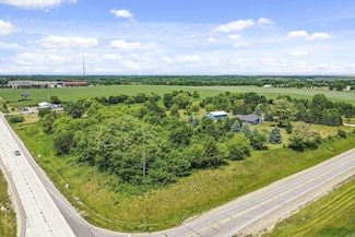 18514 75th St, Bristol, WI 53104