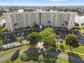 3095 N Course Dr Unit 211, Pompano Beach, FL 33069