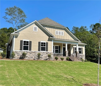 3703 Rocky Creek Dr, Seneca, SC 29678