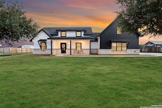 140 W Tree Farm Dr, Lytle, TX 78052
