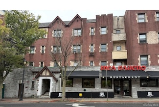 4 Quarropas St Unit A3, White Plains, NY 10601