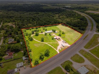 34678 Farm To Market Road 1301, West Columbia, TX 77486