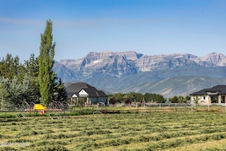 2537 E White Buffalo Dr, Heber City, UT 84032