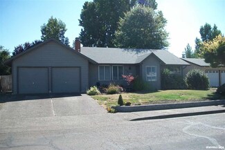 3521 Lafayette St SE, Albany, OR 97322