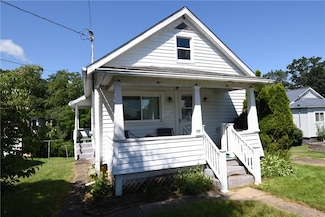 117 Oregon Ave, Vandergrift, PA 15690