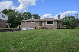 1153 Center St, White Oak, PA 15131