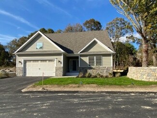 18 Abbey Ln Unit 16, Westerly, RI 02891