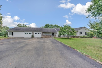3091 Pitzer Rd, Roanoke, VA 24014