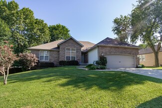 3501 Hackberry Ln, Joplin, MO 64801