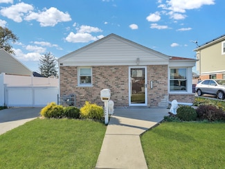 2644 Leona St, Franklin Park, IL 60131