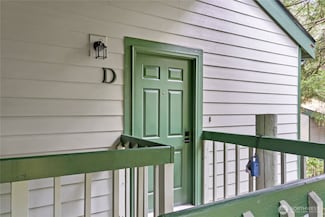 155 S 330th St Unit D, Federal Way, WA 98003