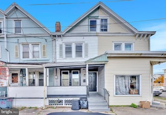 775 Chambers St, Trenton, NJ 08611