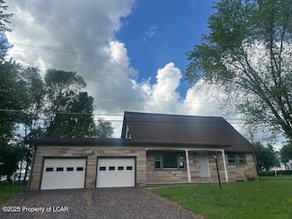 2897 White Birch Ln, Bloomsburg, PA 17815