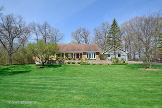 24450 W Hunters Ln Unit 2, Deer Park, IL 60010