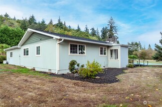 102 E Pine St, Elma, WA 98541