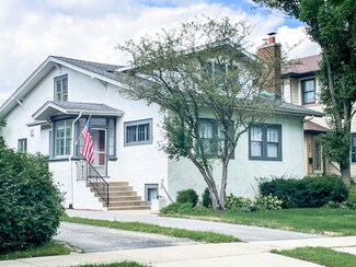 142 Malden Ave, La Grange, IL 60525