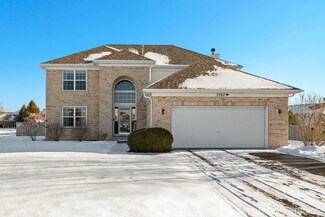 2782 Hobbs Ct, Yorkville, IL 60560