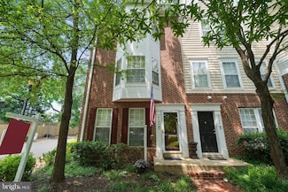 5104 English Terrace, Alexandria, VA 22304