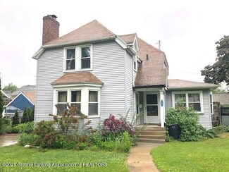1516 N Genesee Dr, Lansing, MI 48915