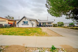 1924 Hunter Rd, Colton, CA 92324