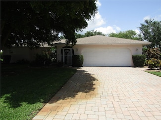 2912 Ringwood Meadow, Sarasota, FL 34235