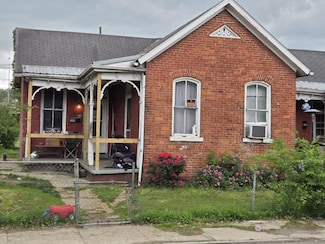 384 E 2nd St, Chillicothe, OH 45601