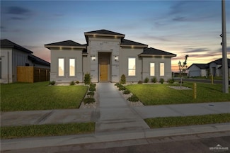 2214 N Gaytan St, Edinburg, TX 78542