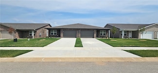 516 NW 68th Ave, Bentonville, AR 72712