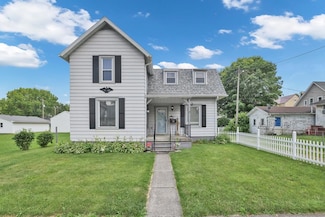 405 N Wiley St, Crestline, OH 44827