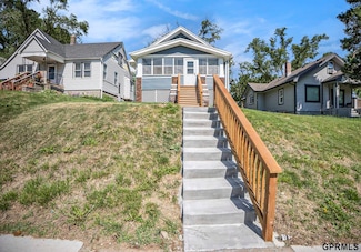 4315 N 39th St, Omaha, NE 68111