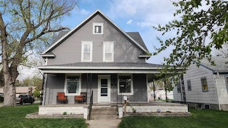1421 Avenue D, Gothenburg, NE 69138