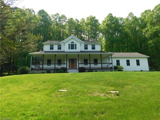 16062 State Route 39, Loudonville, OH 44842
