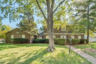 910 Meadowlark Dr, O Fallon, IL 62269