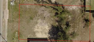 221 S Berthe Ave, Callaway, FL 32404
