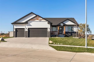 1909 16th Cir SE, Altoona, IA 50009