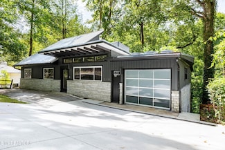 519 Noelton Dr, Knoxville, TN 37919