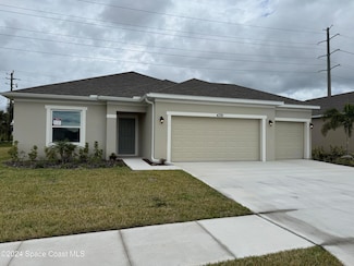 4376 Kelsey Ln, Micco, FL 32976