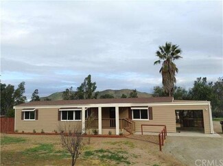 27120 Bicheno Ln, Winchester, CA 92596