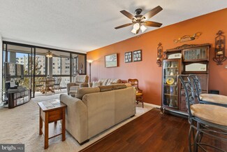 1001 N Randolph St Unit 611, Arlington, VA 22201
