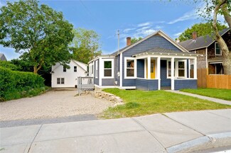 265 High St, Wakefield, RI 02879