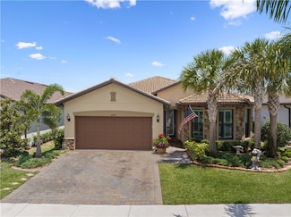 5209 Jasper Square, Vero Beach, FL 32967