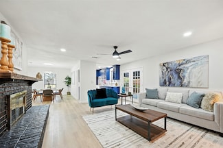 6321 Mccartney Ln, Garland, TX 75043