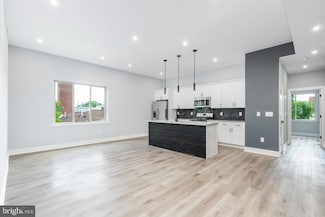631 N Preston St Unit 3, Philadelphia, PA 19104