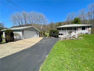 1104 W Washington St, Bradford, PA 16701